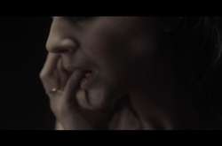 Украинский режиссер снял провокационное видео о запретах, страсти и чтении