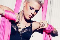 Пинк приняла участие в записи нового альбома Эминема
