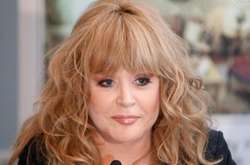 Алла Пугачева отказалась петь для россиян на Новый год