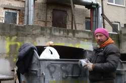 Таке життя: навіщо потрібен Instagram з українськими безхатьками та жебраками