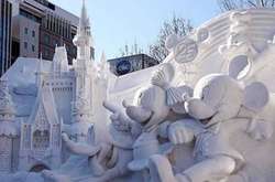 Подборка удивительных скульптур из снега покорила сеть