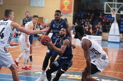 Суперліга. «Будівельник» в овертаймі здобув перемогу над «Черкаськими Мавпами»