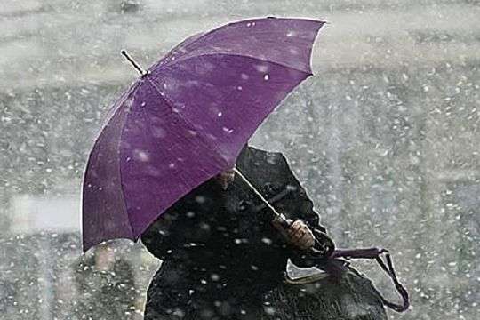 Беріть парасольку: в Україні дощ з мокрим снігом