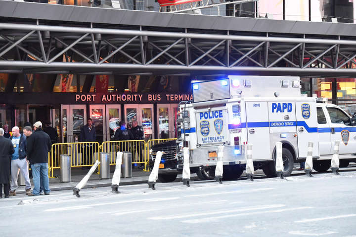 Взрыв в Нью-Йорке: стало известно о четырех пострадавших 