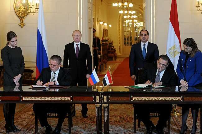 <span>Володимир Путін і Абдель Сісі в Каїрі</span> - Росія побудує в Єгипті першу в країні АЕС
