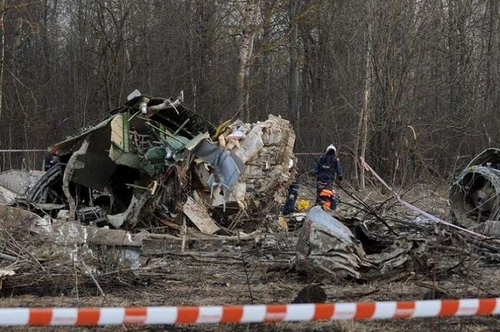 Смоленская трагедия: появились доказательства двух взрывов на самолете