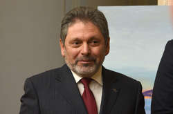 «Рік державної мови»: Нардеп розказав, як треба заохочувати людей розмовляти українською