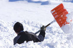 У Києві за неприбраний сніг штрафуватимуть на 1,8 тис. грн.