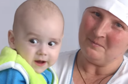 Українка народила в Москві малюка й відмовилась від нього