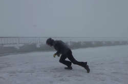 Сильний вітер