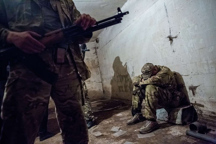Статус АТО подій на Донбасі позбавляє права заручників називатися військовополоненими - правозахисник