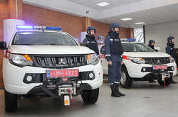 Японія надала українській армії техніку для розмінування