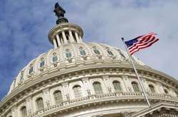 Посольство: оборонний бюджет США санкціонує надання Україні летальної зброї