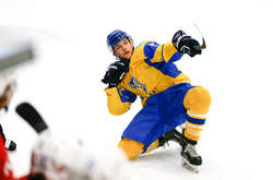 Молодіжна збірна України вигризає перше очко на чемпіонаті світу з хокею