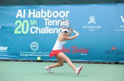 Козлова завершила виступи на 100-тисячнику в ОАЕ