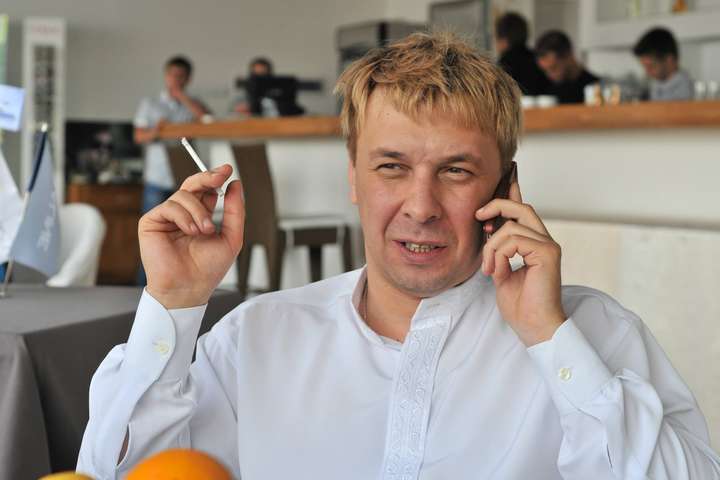 «Помста за Наташу Корольову не вдалася»: продюсер виграв суд у гендиректора палацу «Україна»