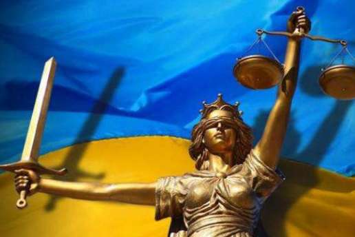 Порошенко обіцяє наступного тижня подати законопроект про Антикорупційний суд