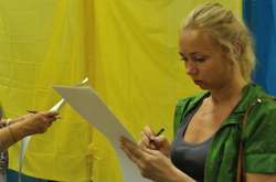 Передвиборчі баталії: теперішня влада повторює помилки попередників