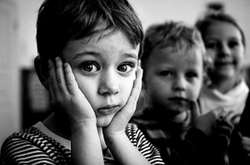 Правозахисники зібрали для Гааги докази щодо злочинів проти дітей на Донбасі