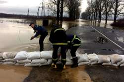 Закарпаття накрив паводок: перекрито трасу «Мукачево – Рогатин»