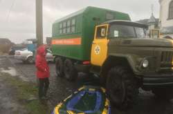 На Закарпатті через паводок відселені 146 людей