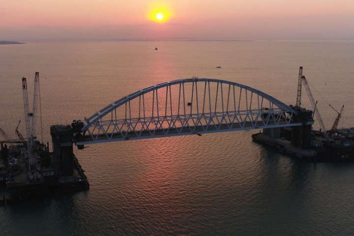 Окупанти оголосили підсумки голосування за назву мосту між Кримом та Росією