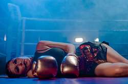 Солистку популярной украинской группы избил супруг