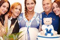 «Ангел» Victoria's Secret родила наследника египетскому миллиардеру