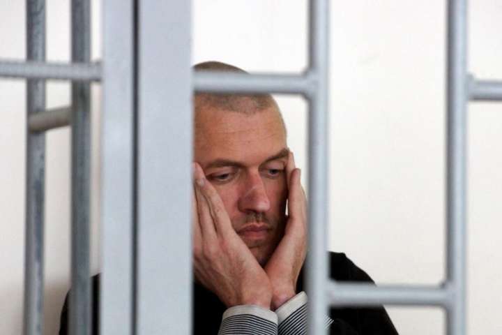 Адвокат: Клих спить на підлозі в російській колонії та сподівається на обмін