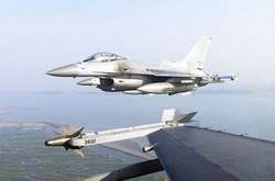 Південна Корея звинуватила КНР у порушенні свого повітряного простору