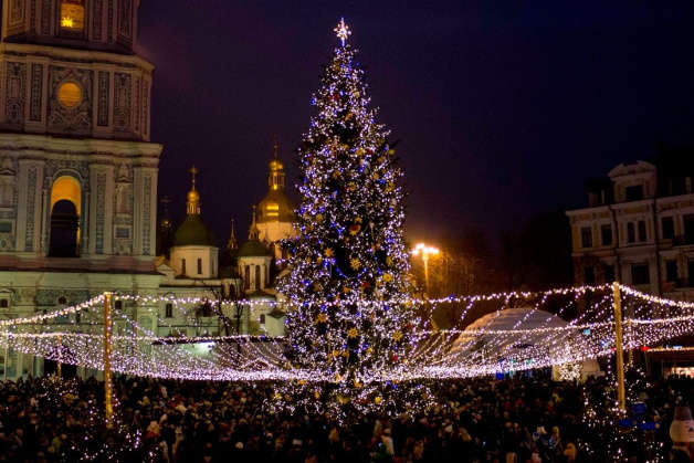 У центрі Києва на Софійській площі вперше святкуватимуть католицьке Різдво