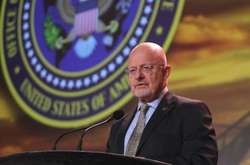 Екс-глава розвідки США: Путін поводиться з Трампом, як зі своїм агентом