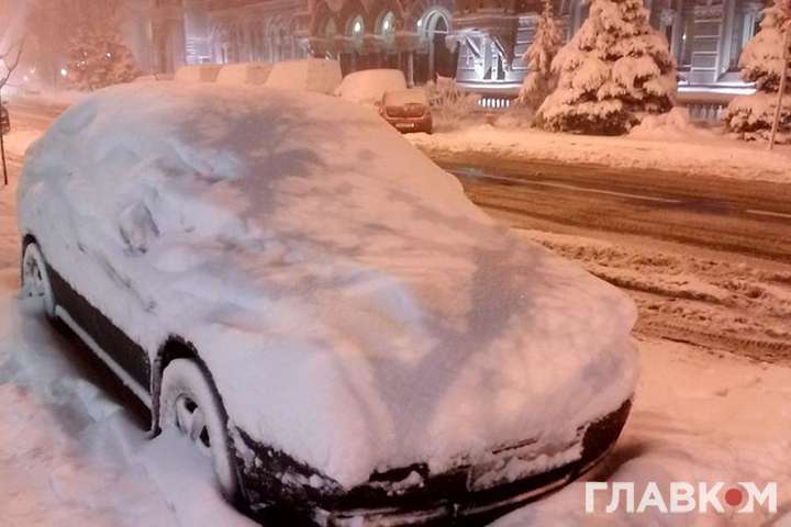 Сильные снегопады в Украине: стало известно, когда они прекратятся 