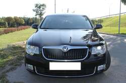 Кабмін оновив свій автопарк за 23 млн грн