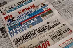 Им приходится, словно в КНДР,  доказывать преданность