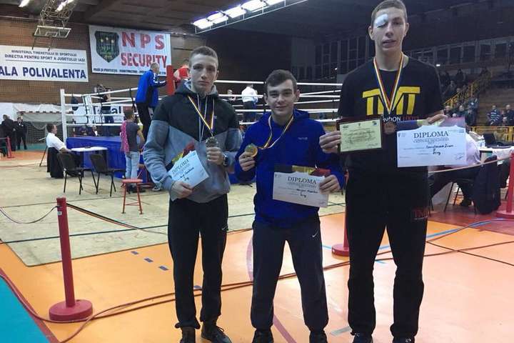 Українці здобули три нагороди на міжнародному боксерському турнірі, який проходив у Молдові