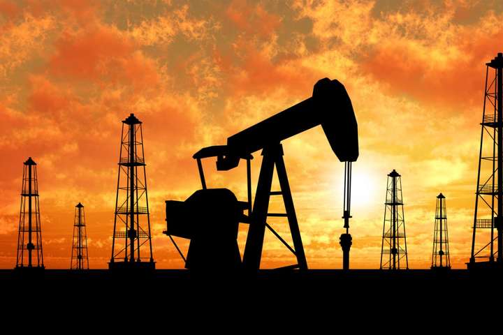 Ціни на нафту сягають майже $65