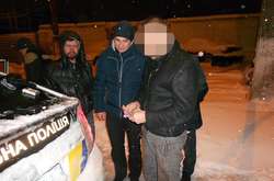 Напав із ножем: у Києві водій таксі викрав іноземця