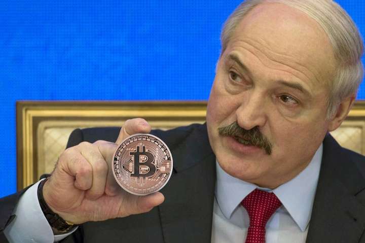 Лукашенко дозволив білорусам операції з криптовалютою