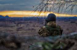 Український військовий у зоні АТО