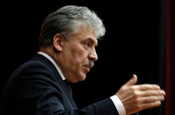  Павло Грудінін 