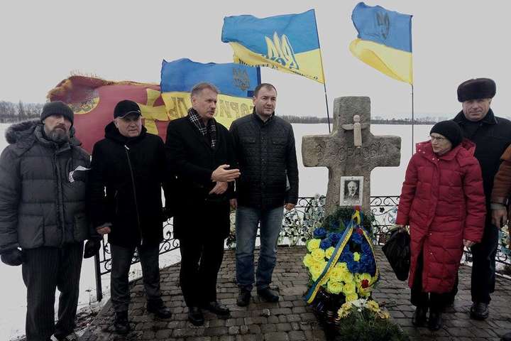 В Україні відзначають 80-ту річницю з дня народження В'ячеслава Чорновола