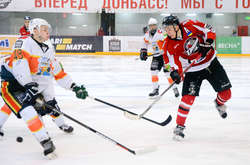 УХЛ. «Донбас» всуху переміг «Кременчук» в останньому матчі року