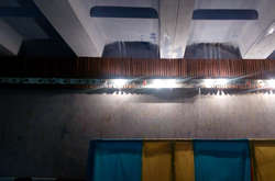 Місцеві вибори: На Полтавщині кабінки для голосування заливало водою (фото)