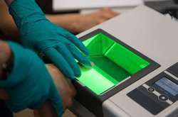 Сканування відбитків пальців