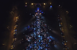 Ялинка з 270 автомобілів: у Запоріжжі встановили рекорд України