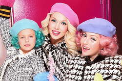 Оля Полякова выложила яркие снимки со своими детьми