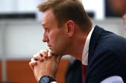 Президентські вибори в Росії: невідомі заблокували штаб Навального
