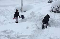 Рекордные снегопады в США: объявлено чрезвычайное положение