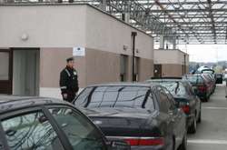 Черги на кордоні